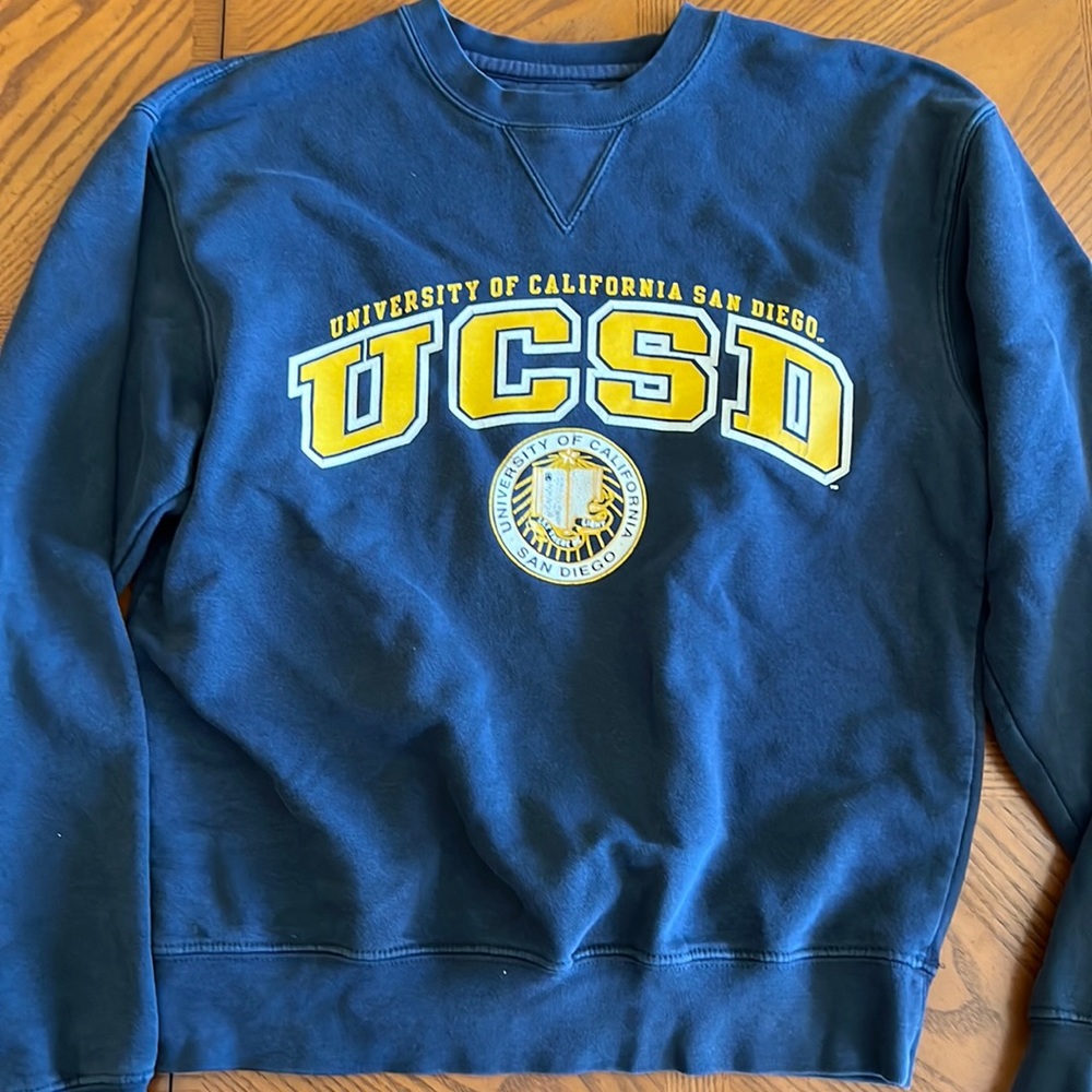UCSD long sleeve sweatshirt